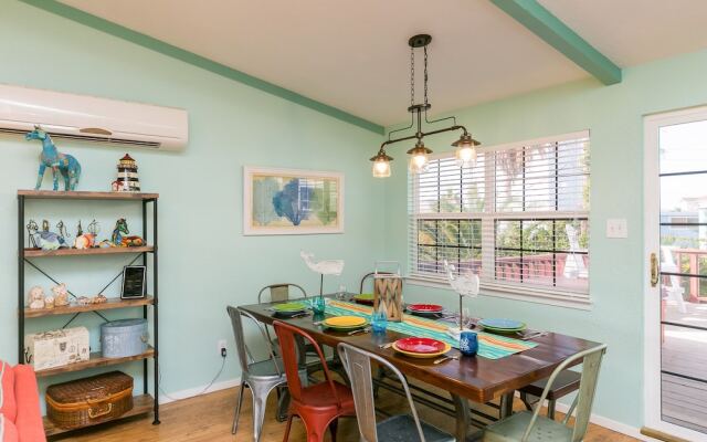 622 Palimino Duplex Unit A