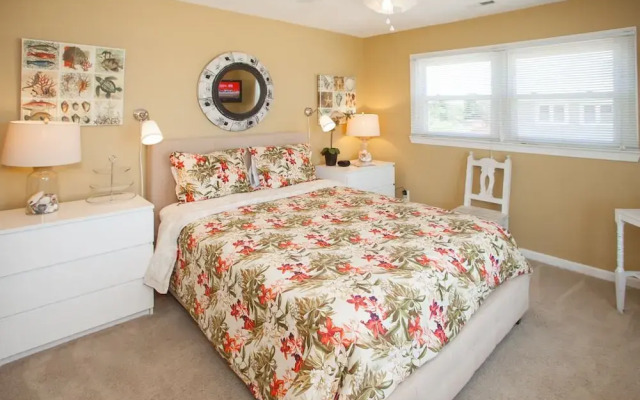 Dancing In The Moonlight - 6 Br Home