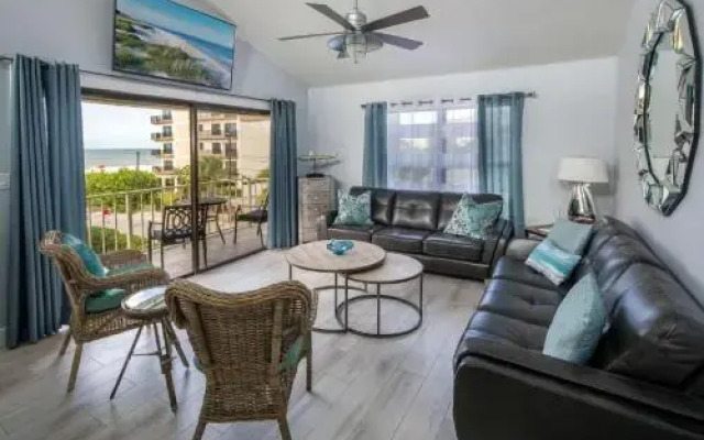 B5, Villas of Clearwater Beach