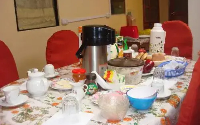 Naty's Guest House
