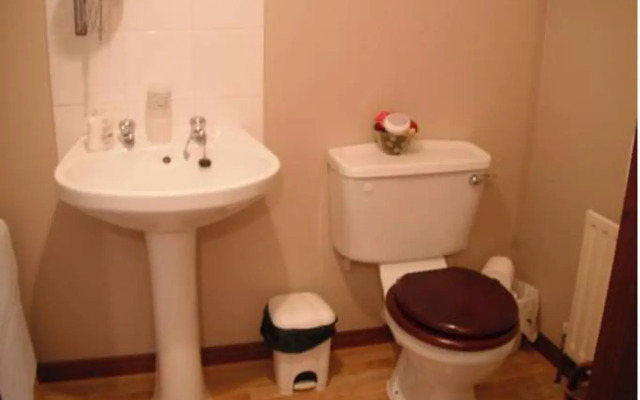 Narrow Gauge B&B
