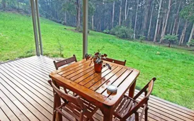 Banksia Lake Cottages