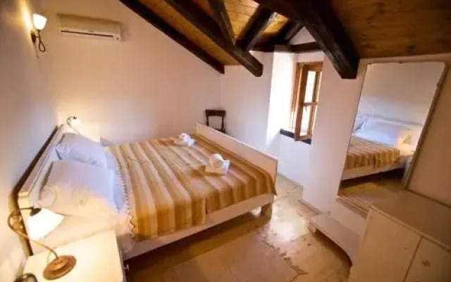 Villa Moro House