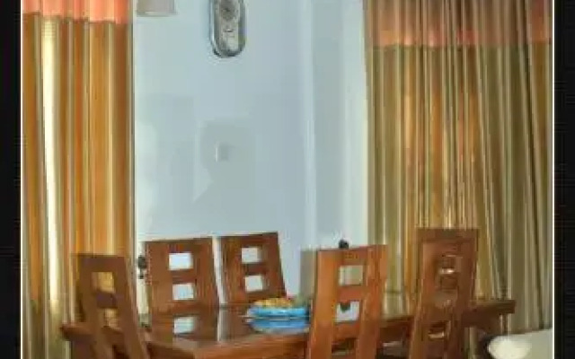 Kumaratunga Mawatha Holiday Home