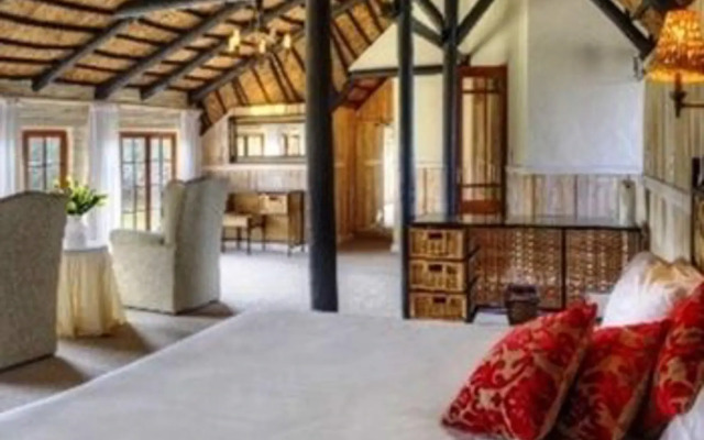 Antlers Country Lodge