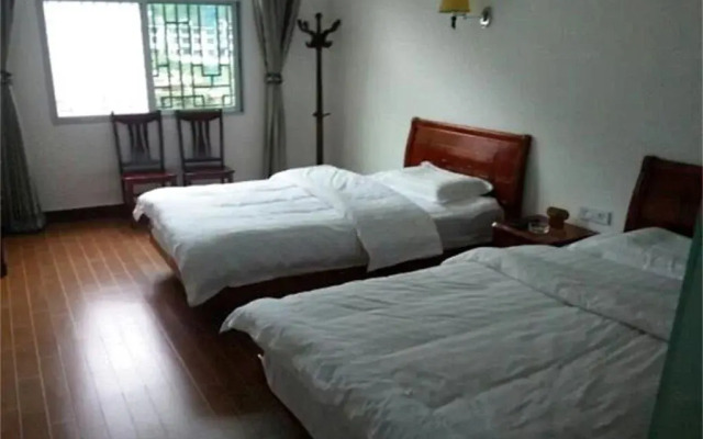 Nanjiang Xianjing Renjia Inn