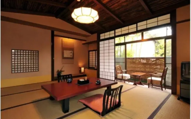 Kikunoyu Ryokan