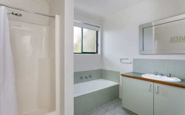 Bridgewater Bay Beach House