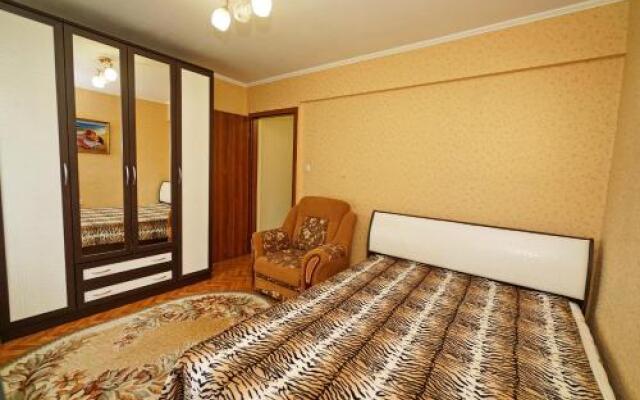 Apartment Pobedy 176