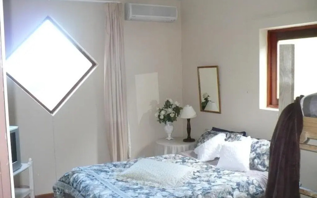 Backpacker Beach Hostel
