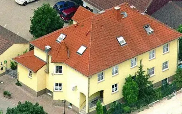 Hotel Und Weinstube Lehn