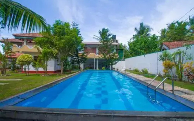Casa Hikka Villa