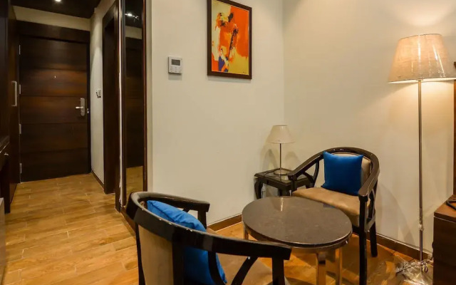 Edition O 30009 Skyhilton Alam Bagh