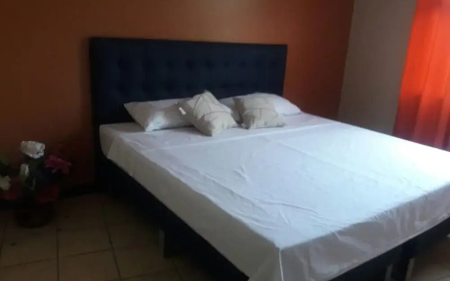 Apartotel La Cañada