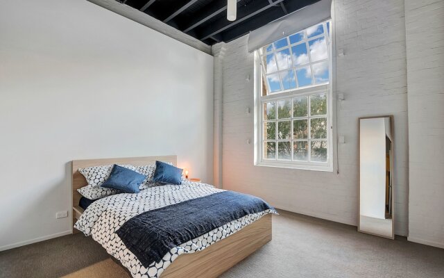 London Woolstores Warehouse Apartment