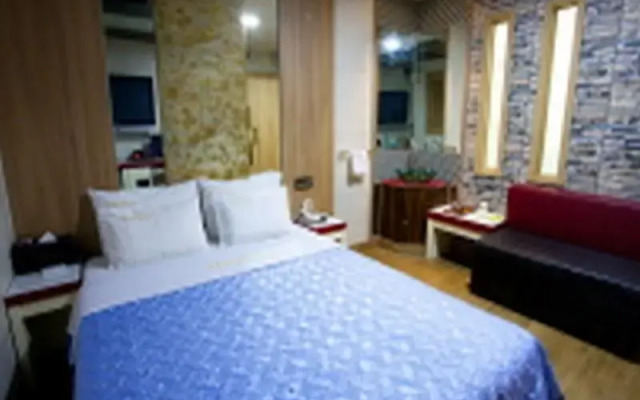 Goodstay Ritz Motel