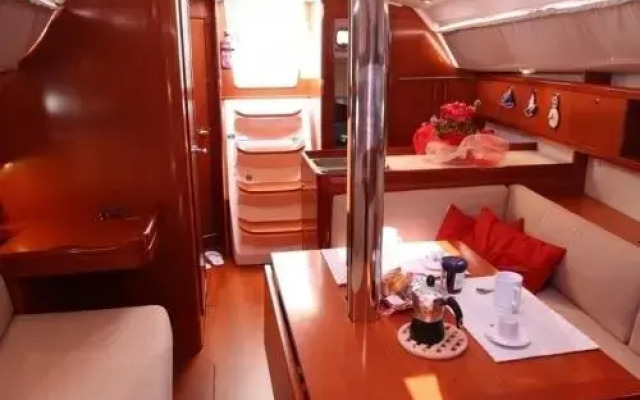 Boat & Sailing Torregrande Sinis Yachting