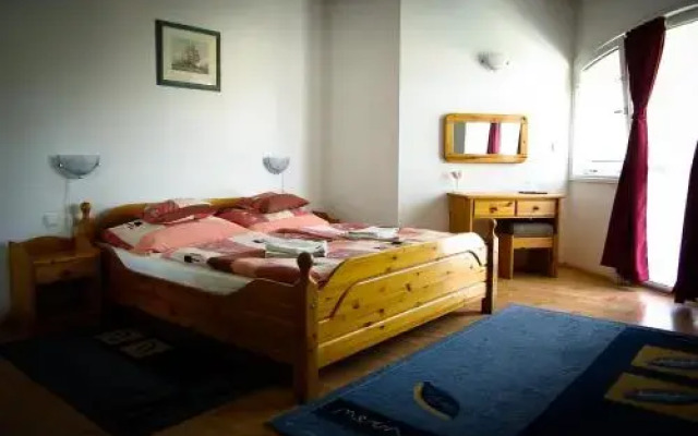 Muschel Panzió