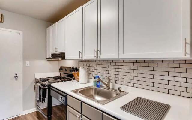 North Charles St by VectorStays