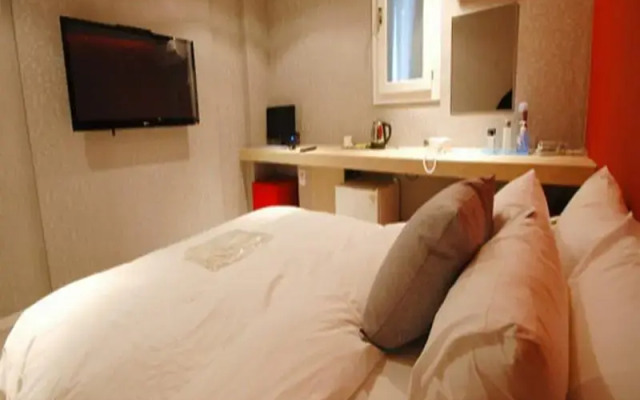 Olle Hotel