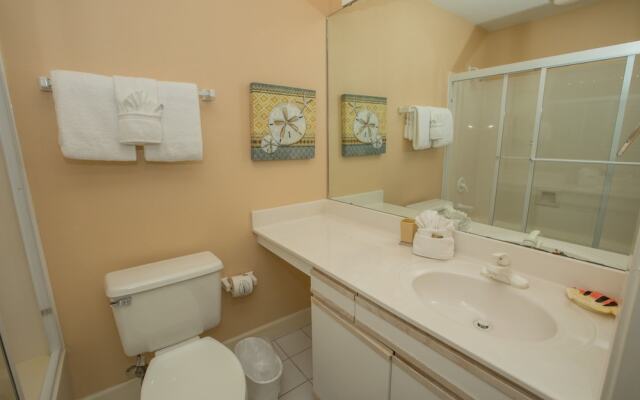 Oceania 106 3 Bedroom Condo by RedAwning