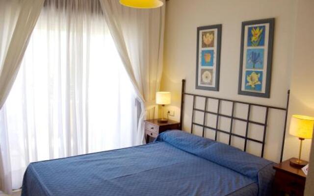 Apartamentos Albir Confort Estrella II
