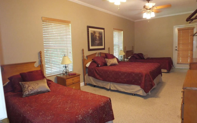 The Chassahowitzka Hotel