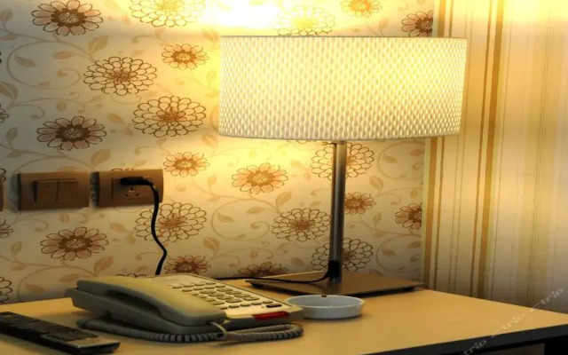 Fengfa Fashion Hotel