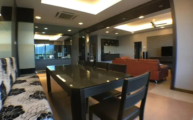 1Borneohomes at 1Borneo Condominium Tower A