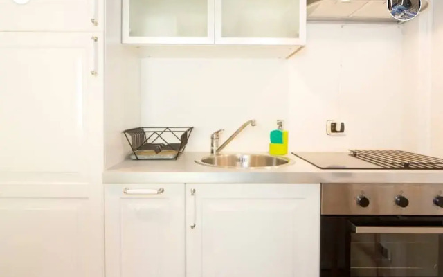 Queenanne Apartment