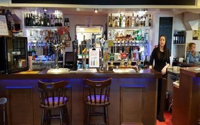 Royal Oak Hotel
