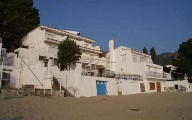 Agi Verones Platja