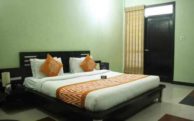 OYO Premium Kosi River Resort