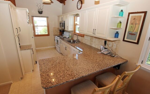 Brigadune Sanderling - 4 Br Home