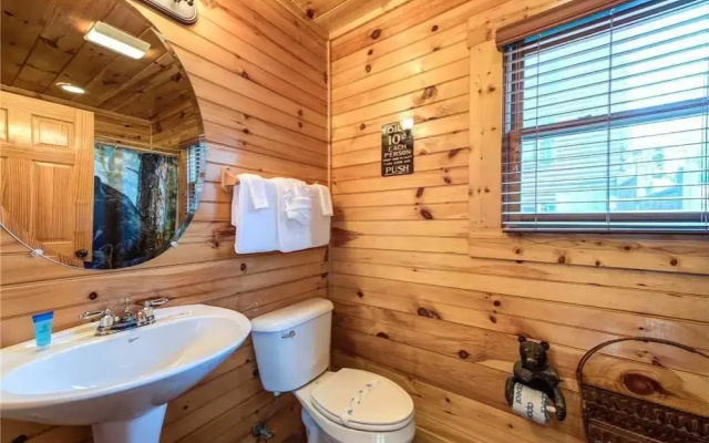 Day Dreamer - Four Bedroom Cabin