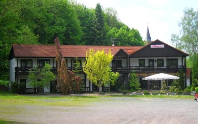 Motel Zur Festwiese