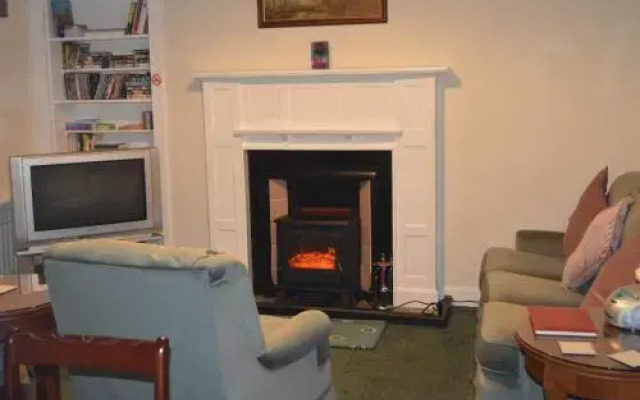 Carnegie Holiday Cottage Dunfermline Fife