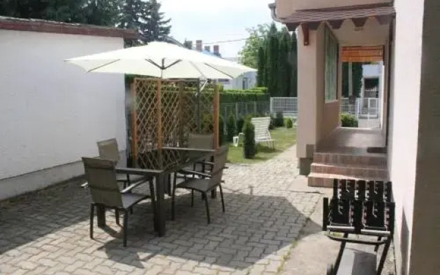 Xénia Apartman