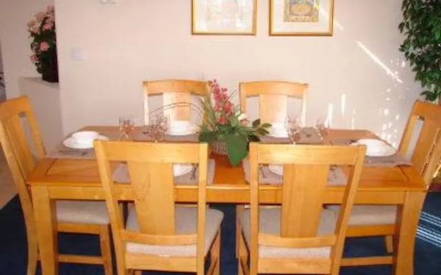 Cassia Drive House