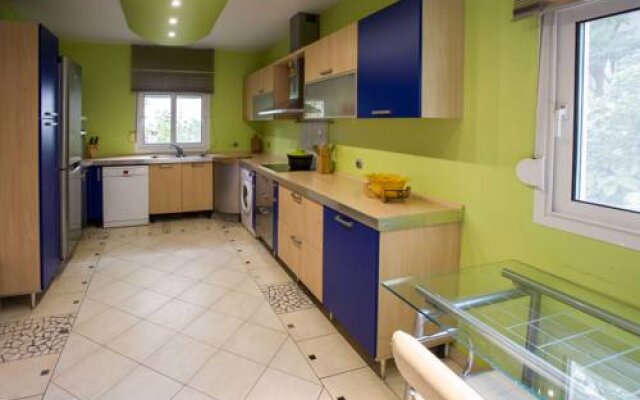Spacious Apartment in the city of Rodos