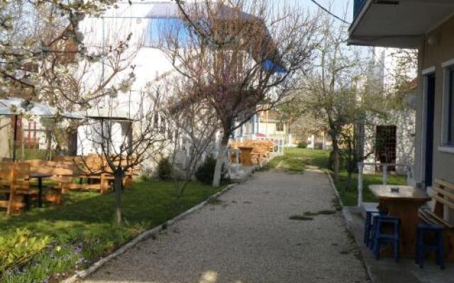 Pensiunea Tourist Paradis