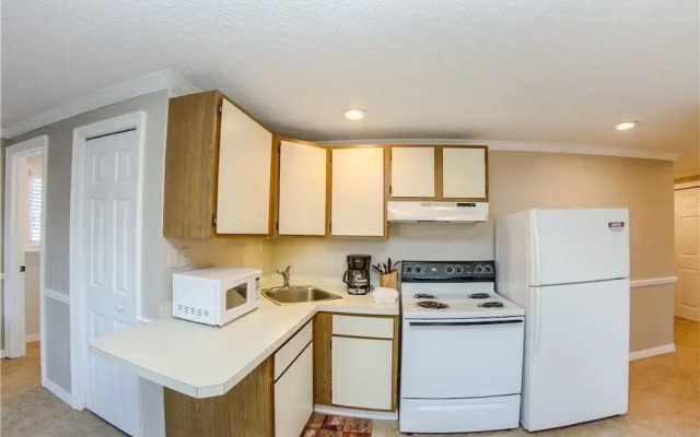 #302 Beach Place Condos