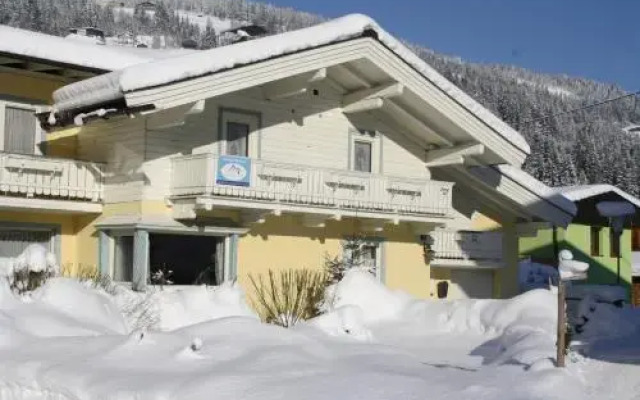 Roulette Apartments und Zimmer