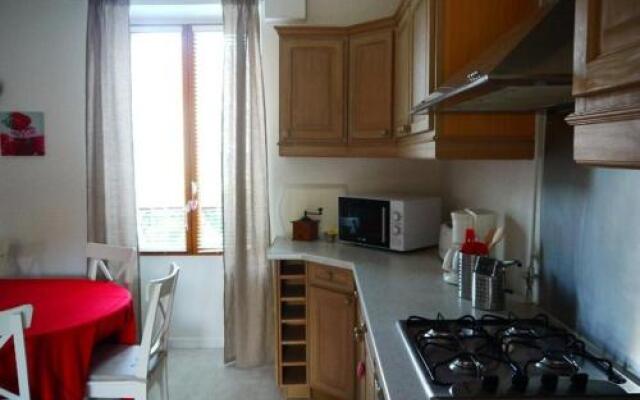 Gite Les Volets Rouges