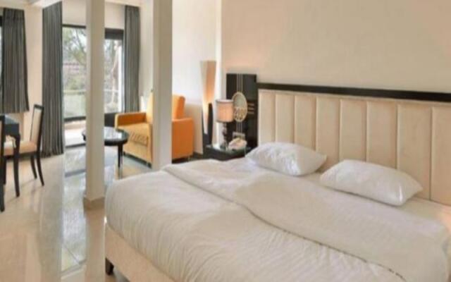 Aranya Hill Resort