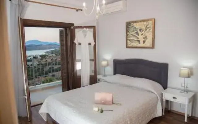 Elounda Maris Villas