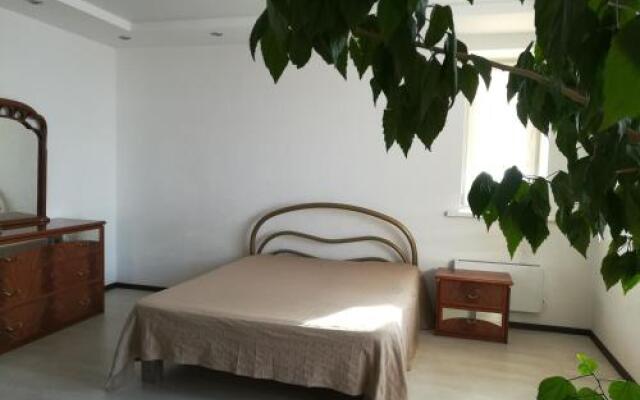 Apartment Karla Marksa 11