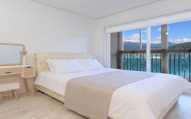 Tongyeong The House's Story Pension