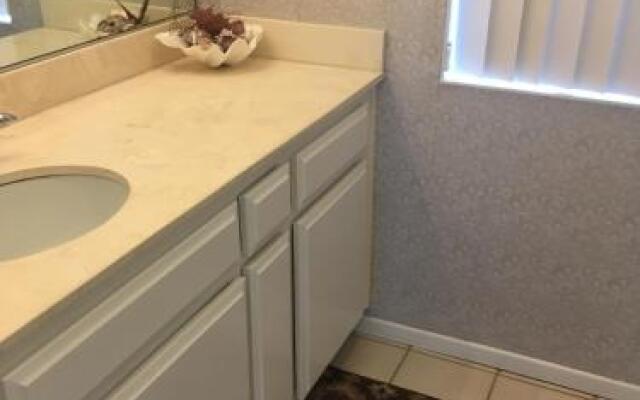 South Sierra - 2 Br Condo