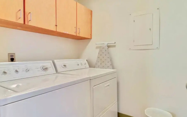 Meadow House 21 Apartment